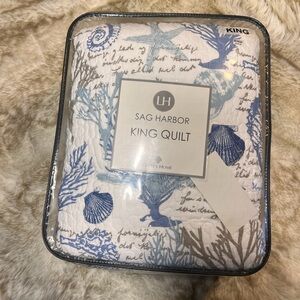 NWT Levtex Home Sag Harbor Blue & White Coastal Beach King Quilt
